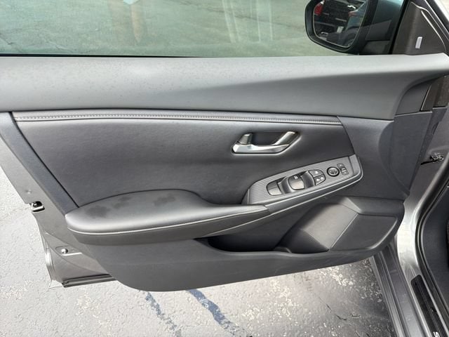 2021 Nissan Sentra SV - Photo 11