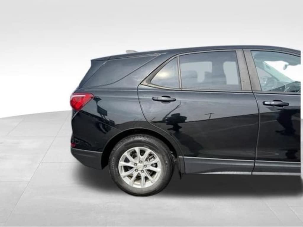 Used 2020 Chevrolet Equinox LS SUV