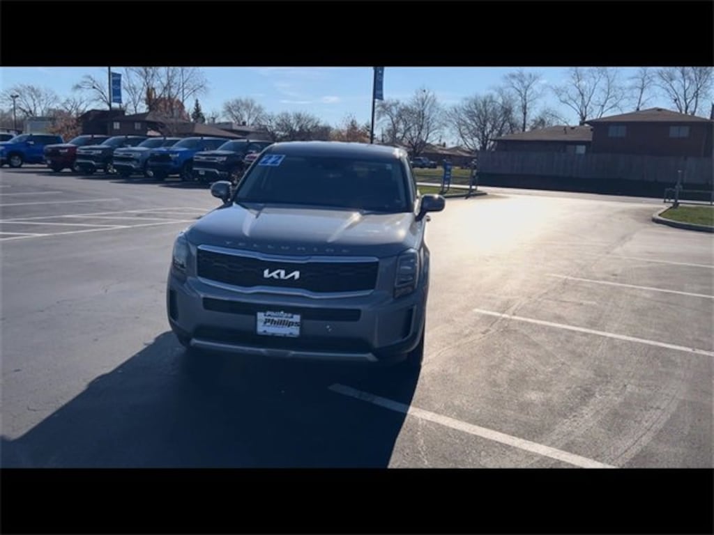 Used 2022 Kia Telluride LX SUV