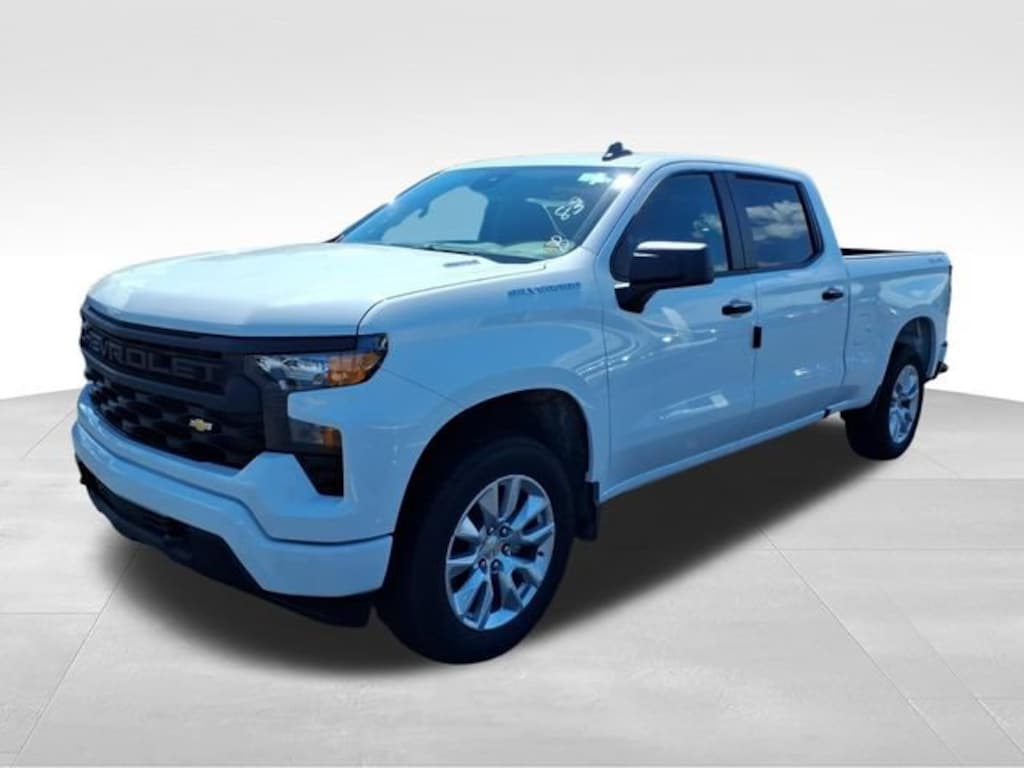 New 2026 Chevrolet Silverado 1500 Custom Truck