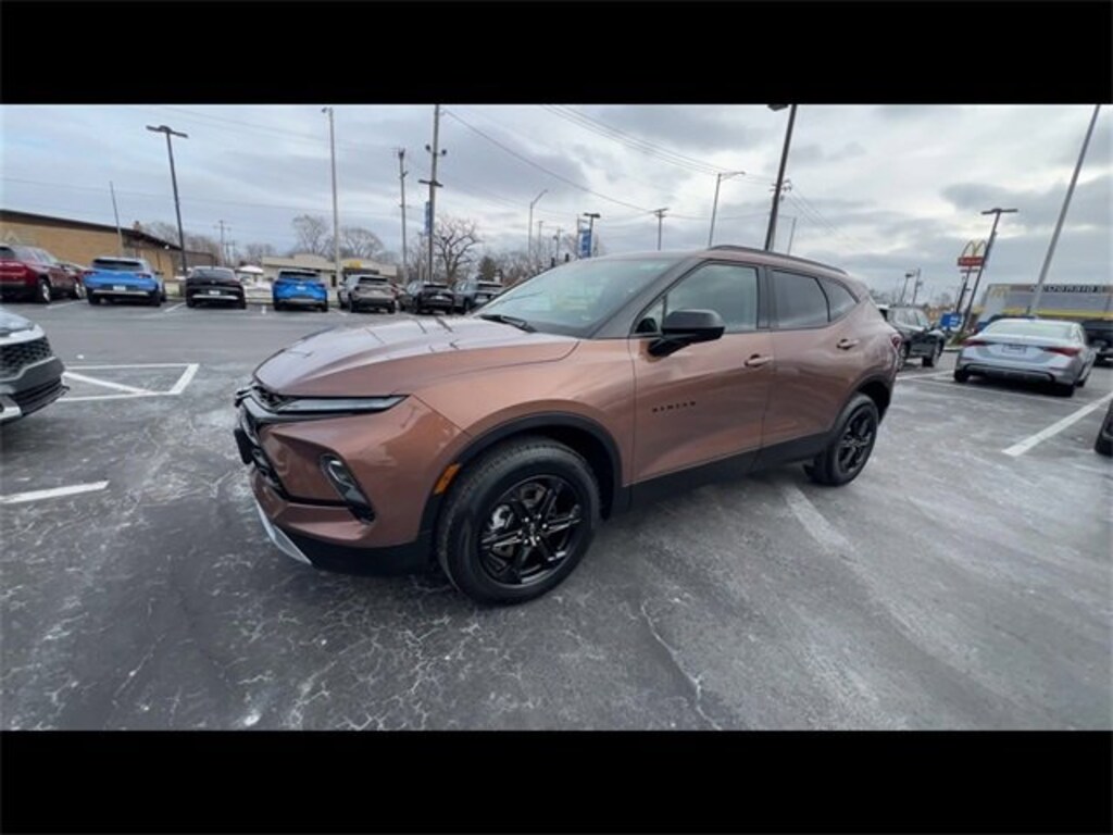 Used 2023 Chevrolet Blazer 2LT SUV