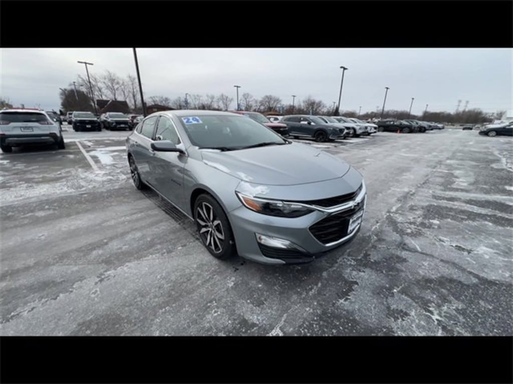 Used 2024 Chevrolet Malibu RS Car