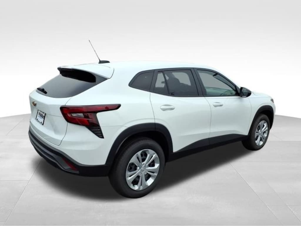 New 2026 Chevrolet Trax LS SUV
