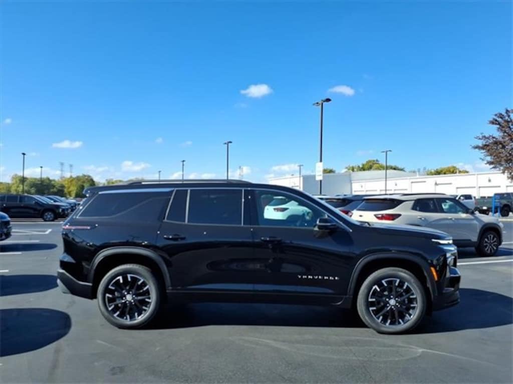 New 2026 Chevrolet Traverse LT SUV