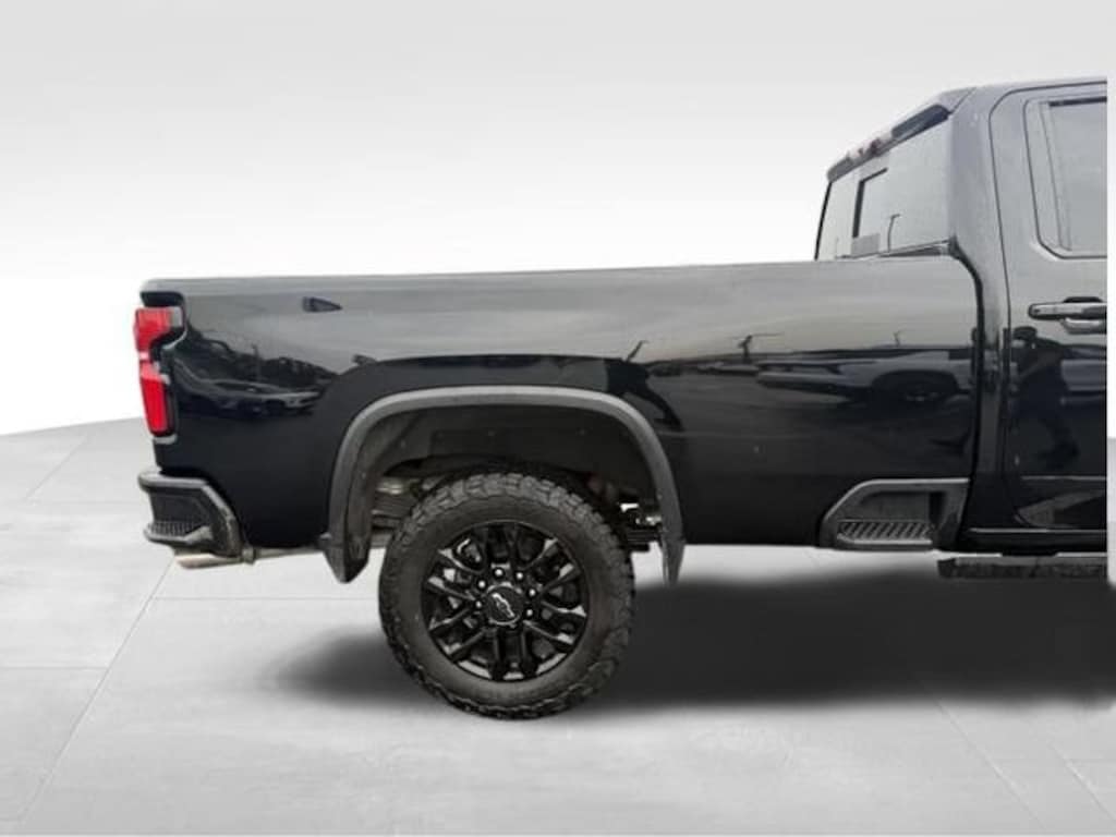 Used 2025 Chevrolet Silverado 2500 HD High Country Truck Crew Cab