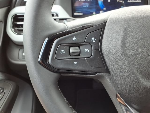 2027 Chevrolet Bolt RS - Photo 13