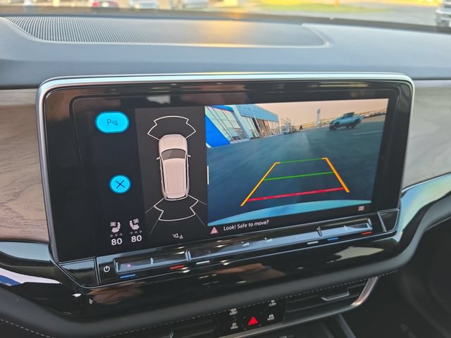 2024 Volkswagen Atlas SE w/Tech - Photo 21