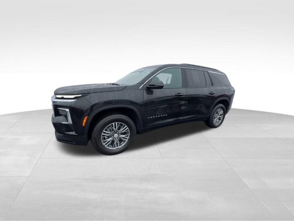 Used 2025 Chevrolet Traverse LT SUV