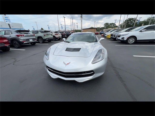2018 Chevrolet Corvette Stingray 3LT photo 3