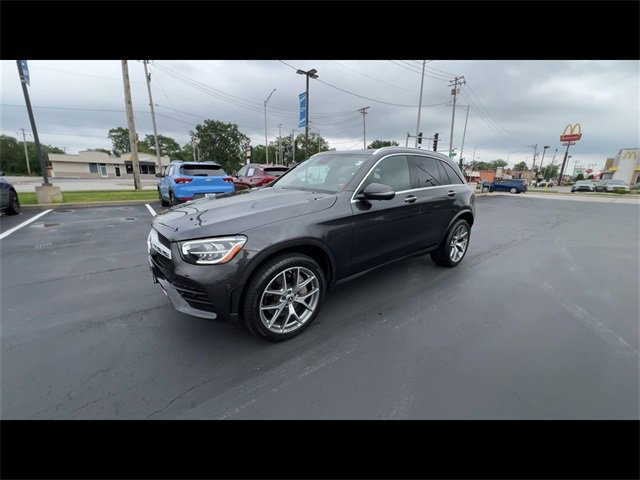 2022 Mercedes Benz GLC 300 4MATIC photo 3