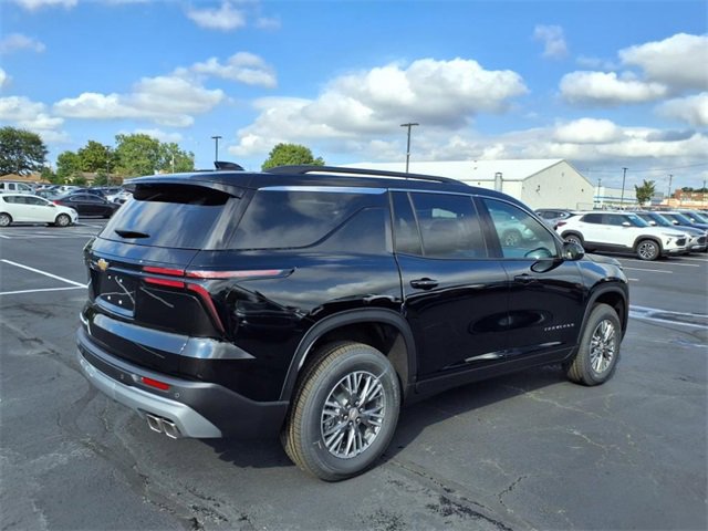 2026 Chevrolet Traverse photo 3