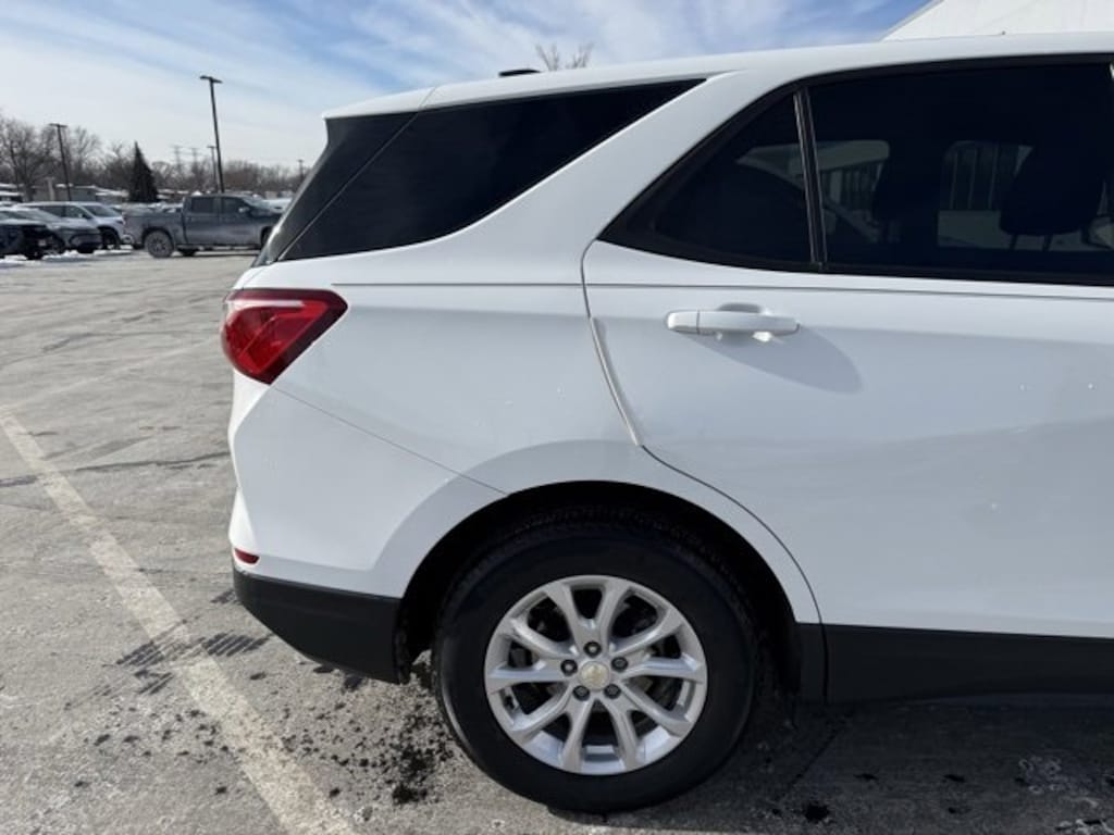 Used 2021 Chevrolet Equinox LS SUV