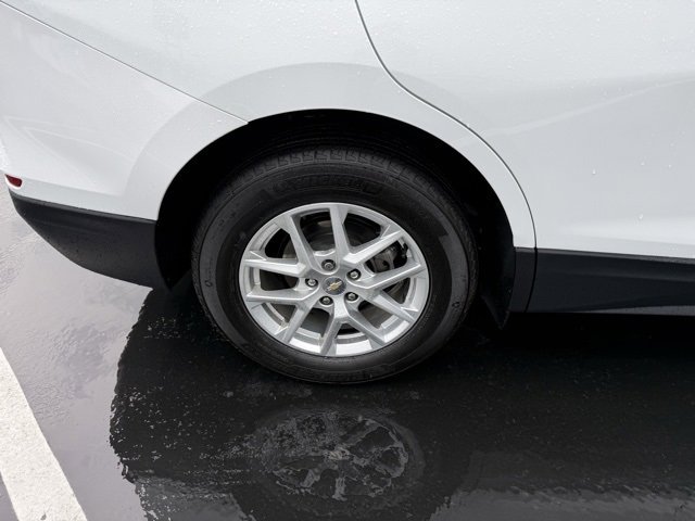2023 Chevrolet Equinox LT photo 4