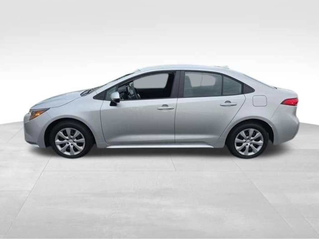 Used 2026 Toyota Corolla LE Sedan