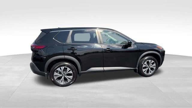 2022 Nissan Rogue SV - Photo 8