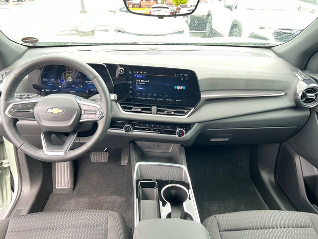 2025 Chevrolet Equinox LT - Photo 26