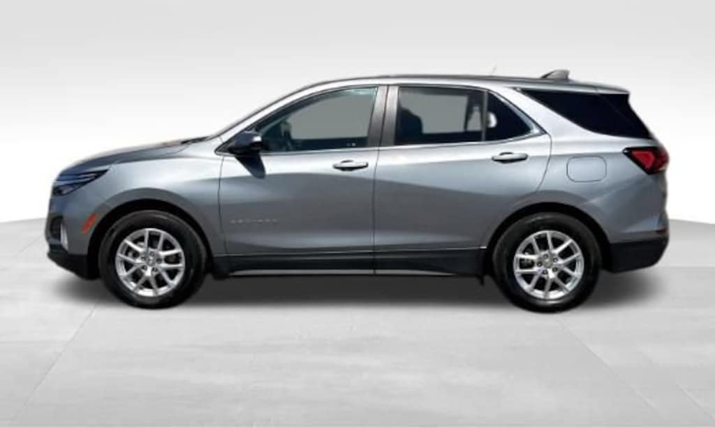Used 2024 Chevrolet Equinox LT SUV