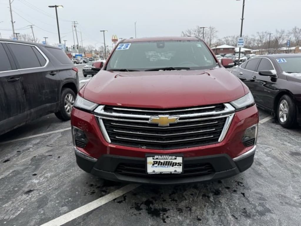 Used 2023 Chevrolet Traverse LT Leather SUV