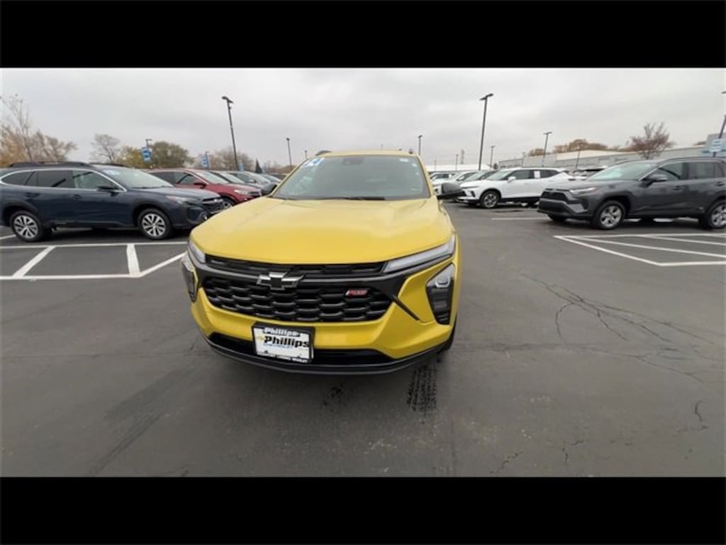 Used 2024 Chevrolet Trax 2RS SUV