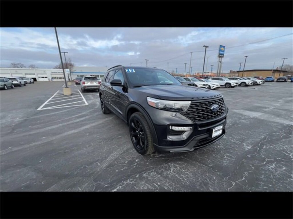Used 2023 Ford Explorer ST-Line