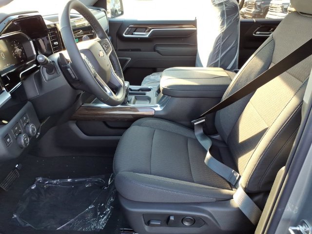 2026 Chevrolet Silverado 1500 LT - Photo 6