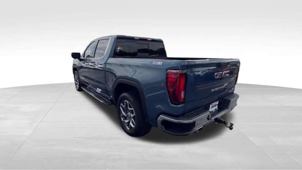 Used 2024 GMC Sierra 1500 SLT Truck Crew Cab