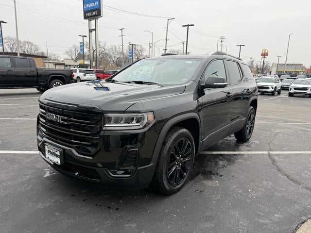 2023 GMC Acadia SLT's photo