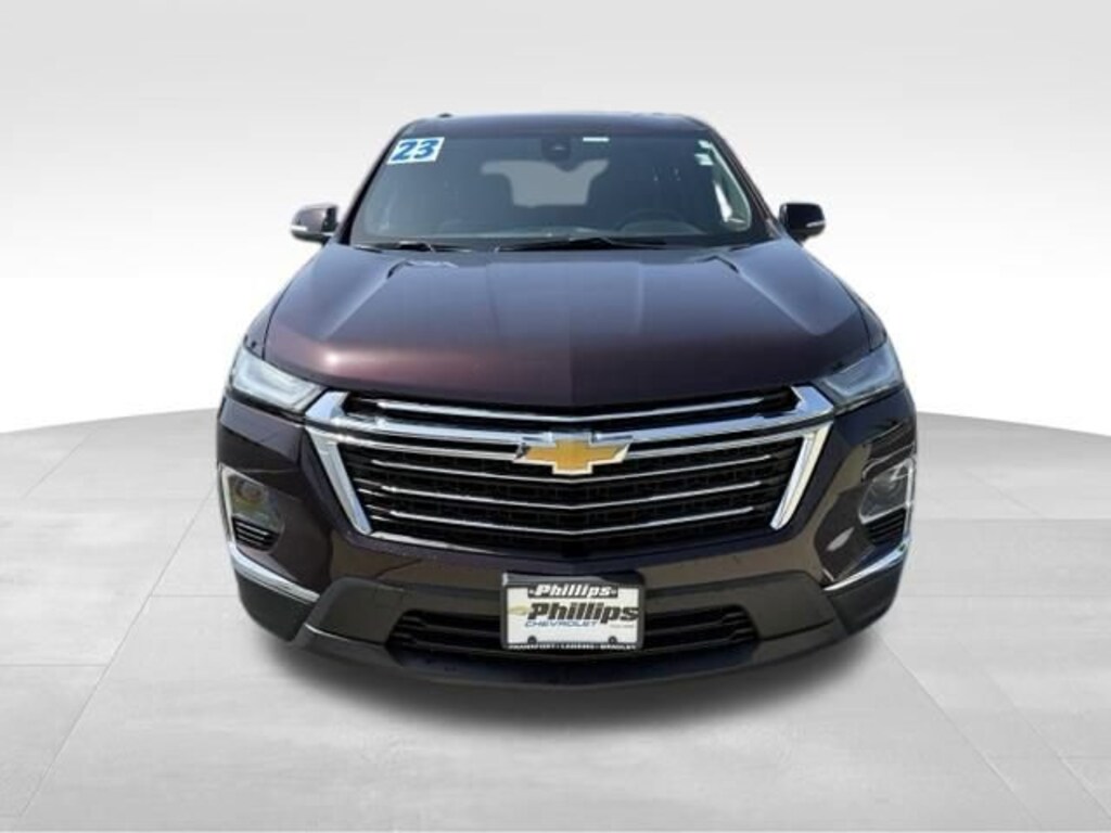 Used 2023 Chevrolet Traverse LT Cloth SUV