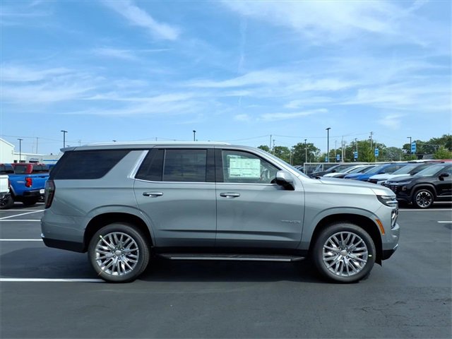 2026 Chevrolet Tahoe LT photo 2