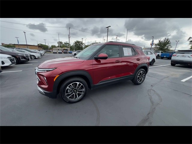 2024 Chevrolet Trailblazer LT photo 4