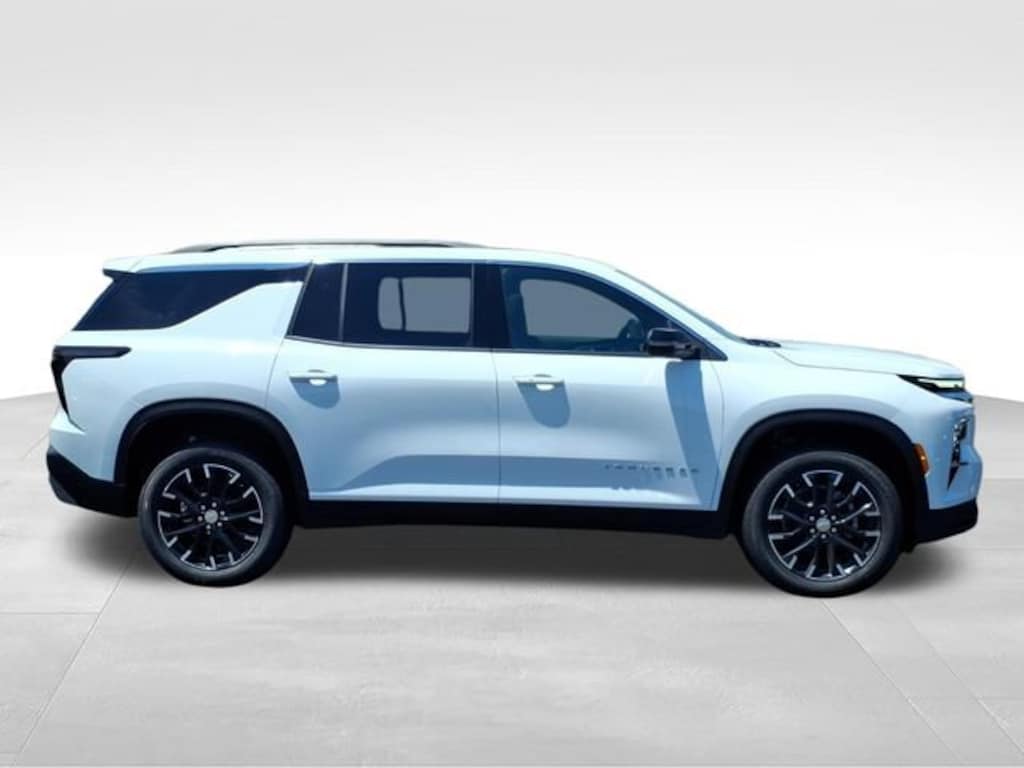 New 2026 Chevrolet Traverse LT SUV