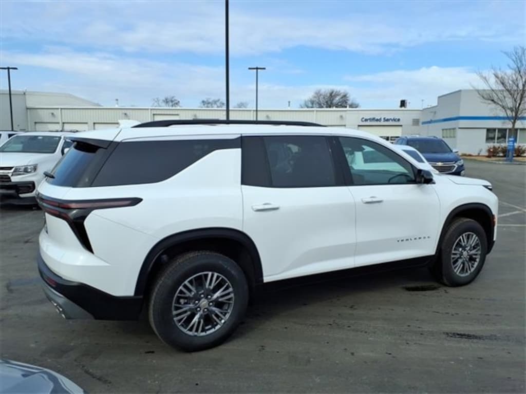 New 2026 Chevrolet Traverse LT SUV