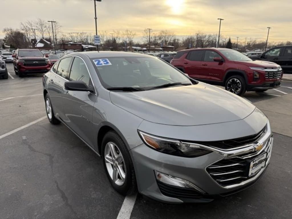 Used 2023 Chevrolet Malibu LS Car