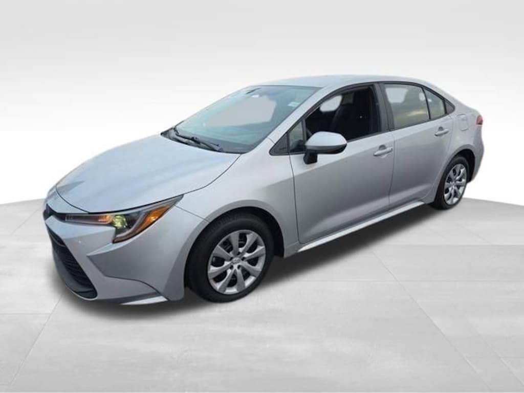 Used 2026 Toyota Corolla LE Sedan