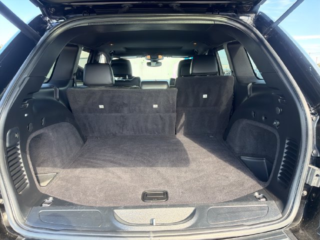 2020 Jeep Grand Cherokee Altitude - Photo 27
