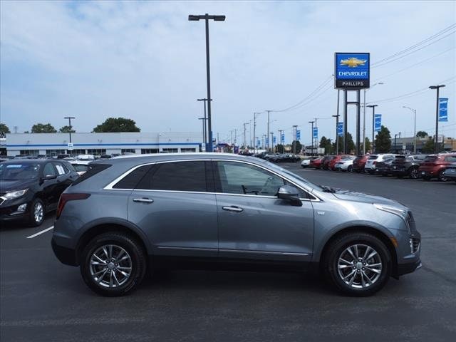 Used 2021 Cadillac XT5 Premium Luxury with VIN 1GYKNDRS2MZ109187 for sale in Lansing, IL