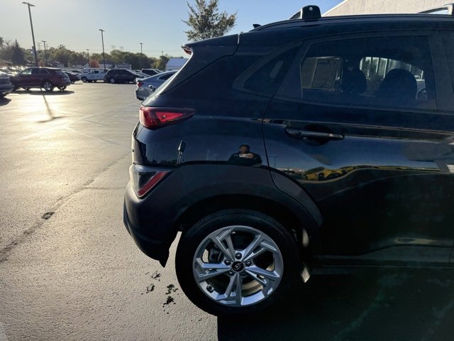 2022 Hyundai Kona SEL photo 4