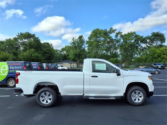 2026 Chevrolet Silverado 1500 Work Truck photo 2