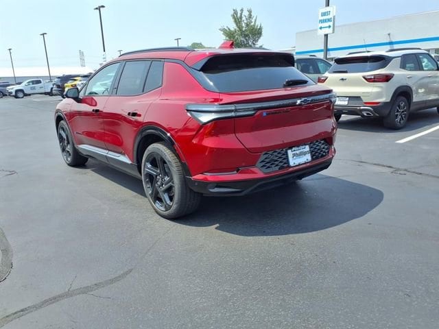 2025 Chevrolet Equinox EV RS - Photo 11