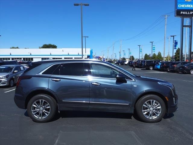 Used 2021 Cadillac XT5 Premium Luxury with VIN 1GYKNDRS8MZ105855 for sale in Lansing, IL