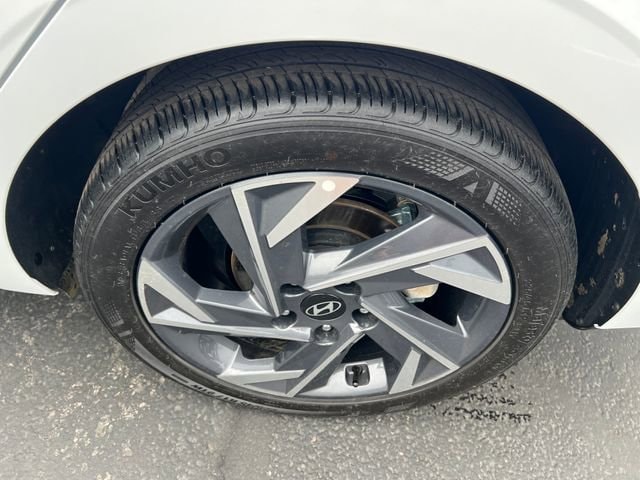 2025 Hyundai Elantra SEL - Photo 26