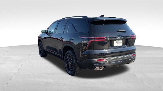 Used 2025 Chevrolet Traverse LT SUV