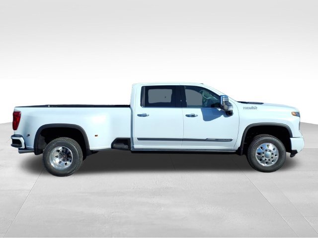 New 2026 Chevrolet Silverado 3500 HD High Country DRW Truck