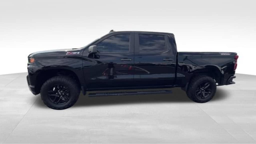 Used 2020 Chevrolet Silverado 1500 Custom Trail Boss Truck Crew Cab