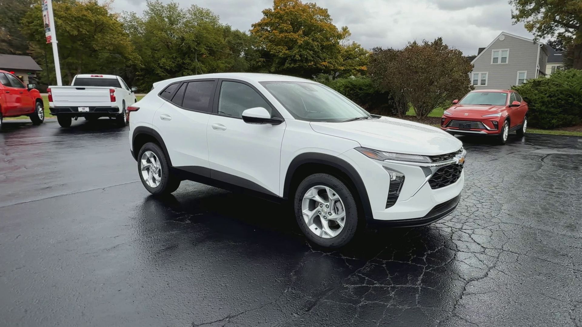 2026 Chevrolet Trax LS photo 3