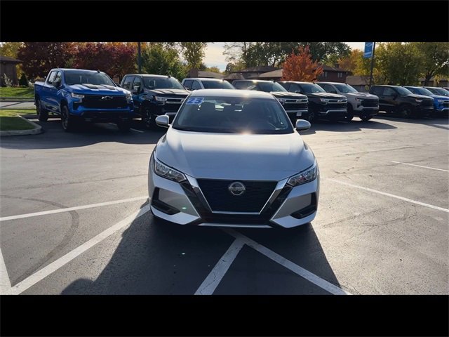 2023 Nissan Sentra SV photo 3