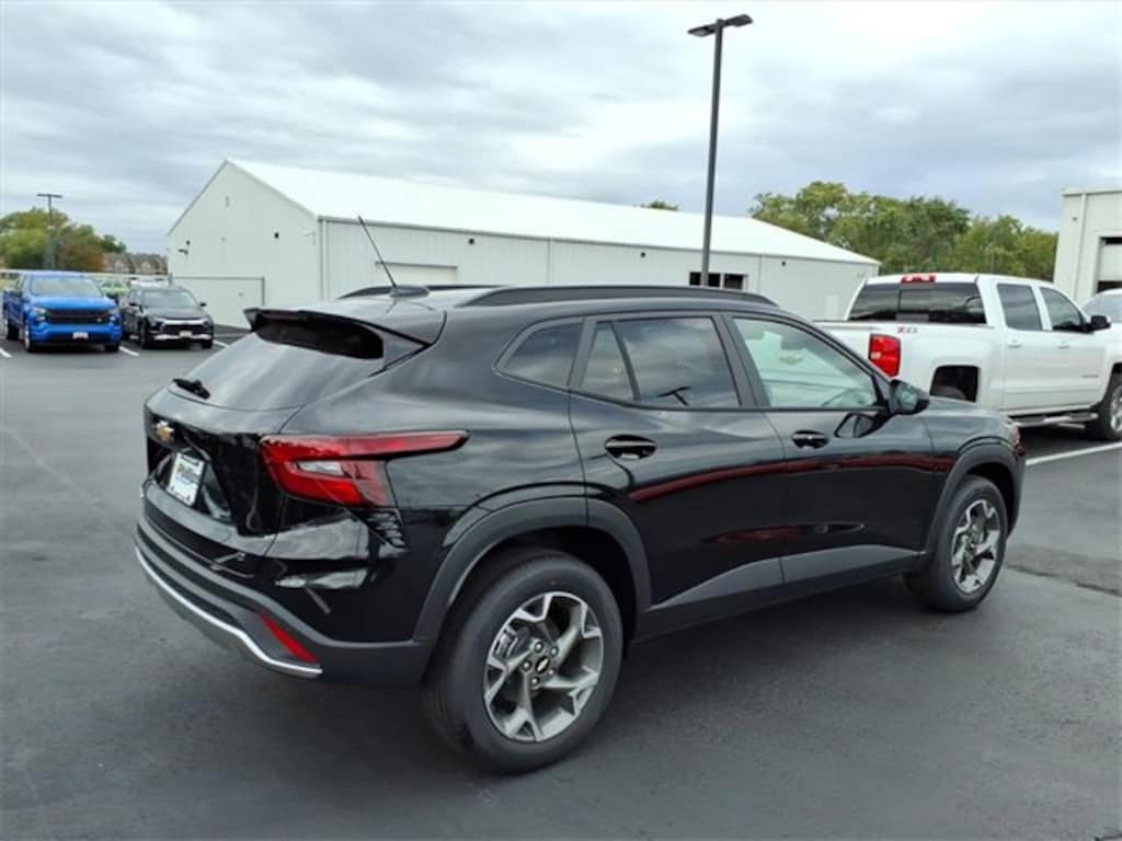 New 2026 Chevrolet Trax LT SUV
