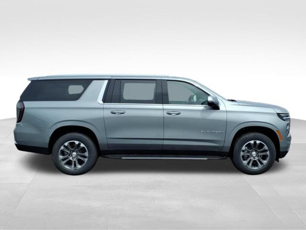 New 2026 Chevrolet Suburban LT SUV