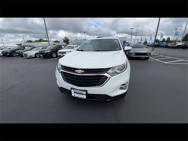2020 Chevrolet Equinox LT photo 3