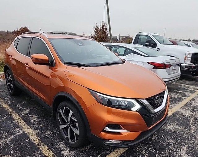 2021 Nissan Rogue Sport SL photo 3